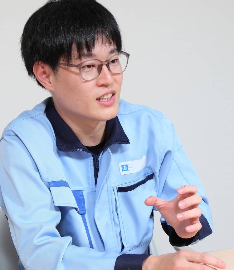 宇都宮工場製造グループ 所属 宇都宮勤務 2019年キャリア入社 生物系 専攻